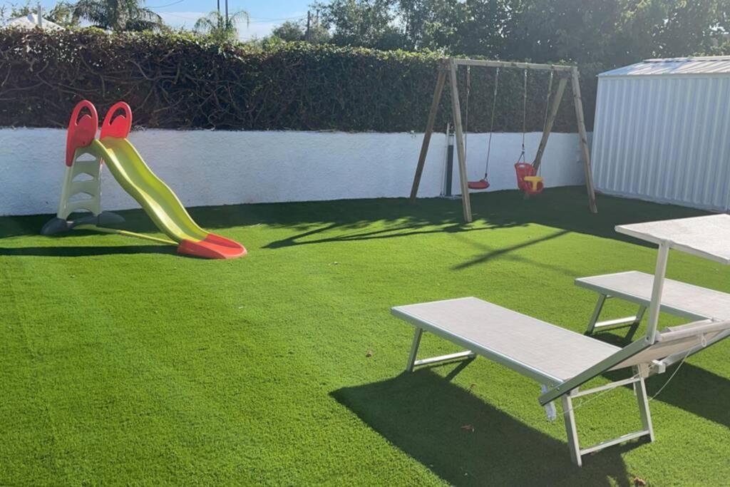 Terrauzza Villa Mare Blue Sr Nuovissima Villa 150M Dal Mare Adatta A Bambini מראה חיצוני תמונה