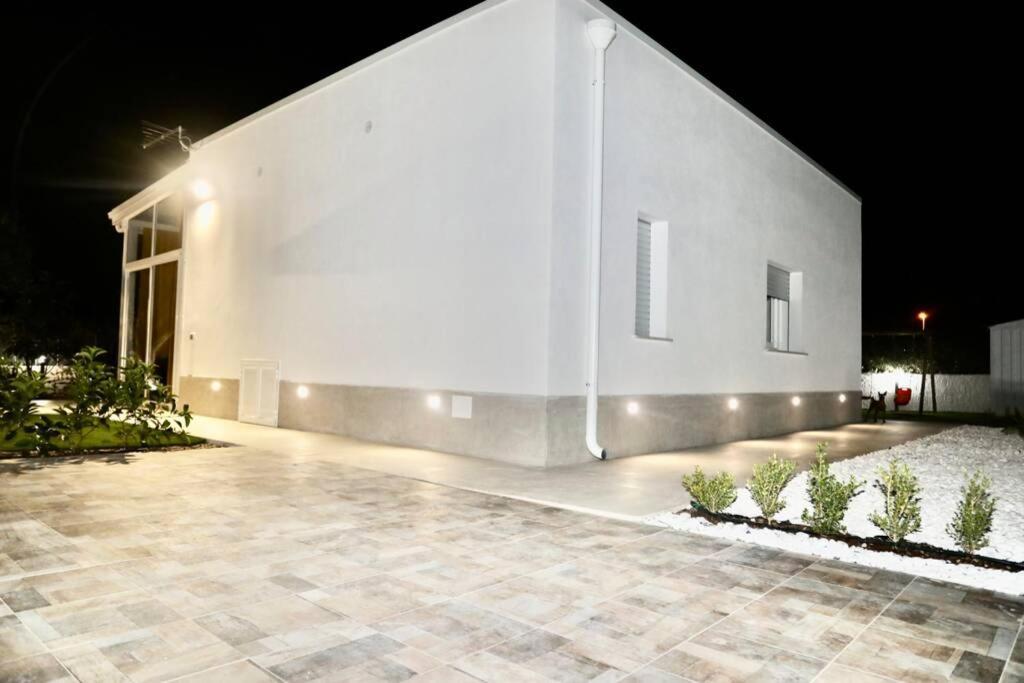 Terrauzza Villa Mare Blue Sr Nuovissima Villa 150M Dal Mare Adatta A Bambini מראה חיצוני תמונה